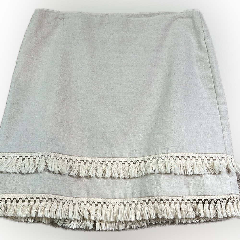 Loft tassel skirt EUC